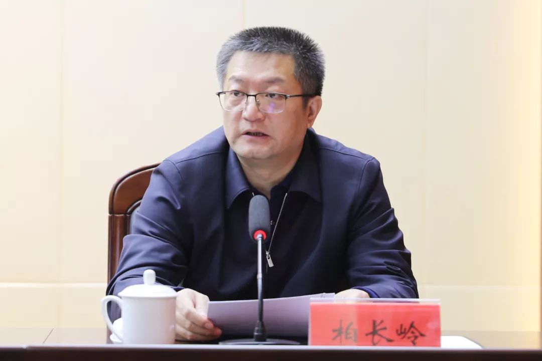 张镇同志提名为盐城市政府副市长人选任市公安局局长