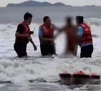 威海海面“顯威”！鹽城造“海豚1號”救起15歲男孩
