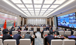 全市稳定经济增长视频调度会议召开：坚决扛起稳定经济增长政治责任 紧扣年度目标任务全力争取最好结果 