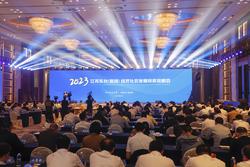 東臺赴深圳招商簽下135億元大單