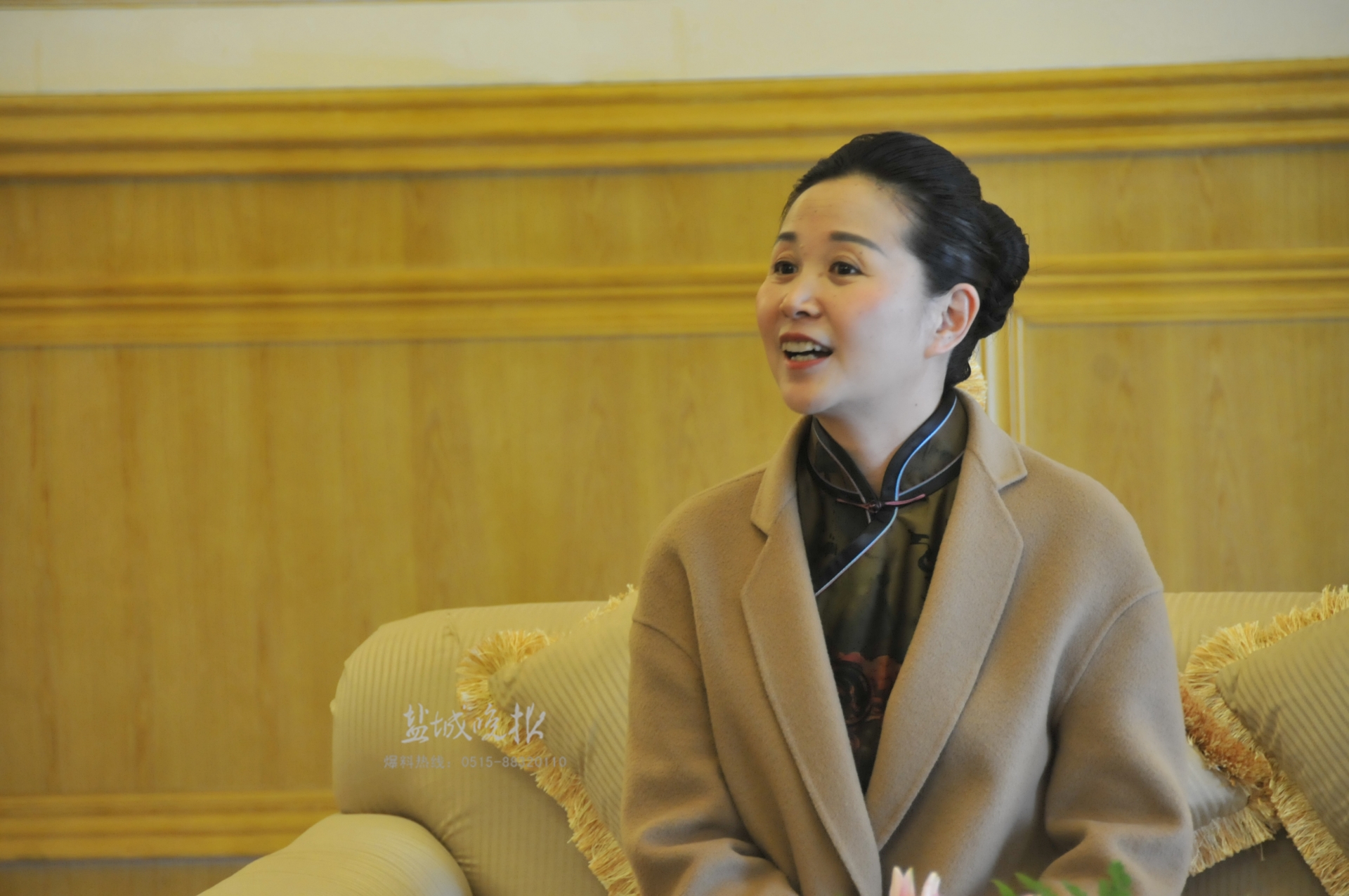 黄菡惊喜现身大丰荷兰花海景区