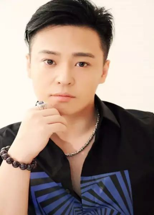 半个娱乐圈都来了荷兰花海全明星阵容曝光