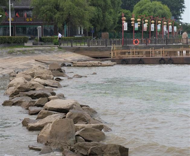 江苏洪泽湖出现低水位