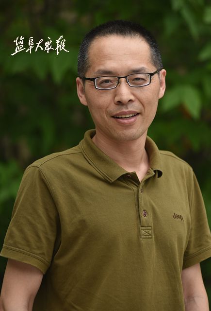 王强盐阜大众报报业集团全媒体记者  张一轩 摄命题以立德树人为