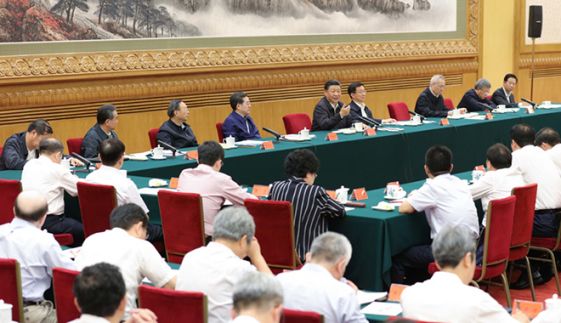 2018年8月27日，习近平在北京人民大会堂出席推进“一带一路”建设工作5周年座谈会并发表重要讲话。