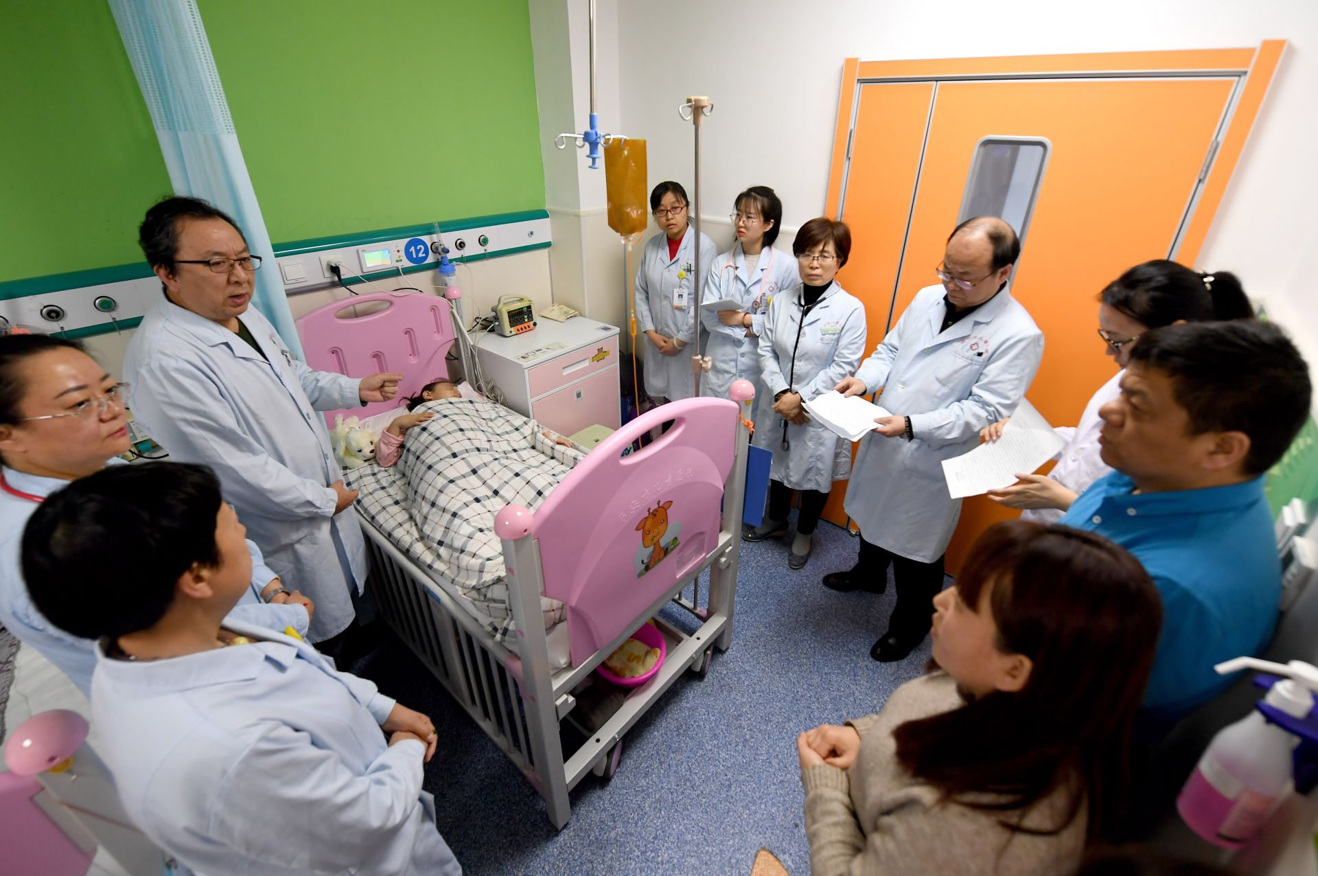 多学科协作诊疗为罕见病患儿精准把脉