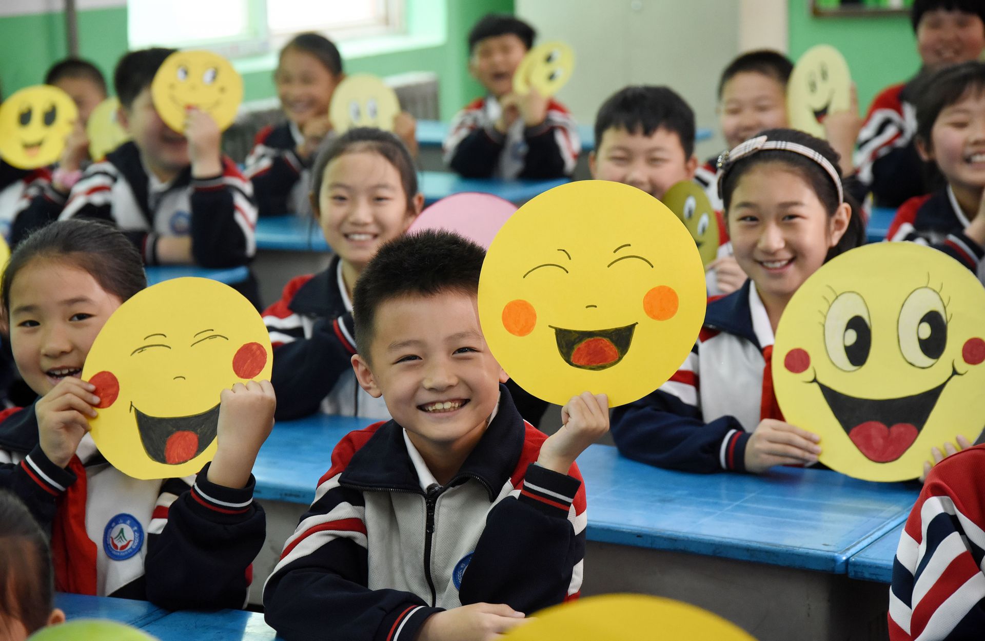 笑脸迎接世界微笑日