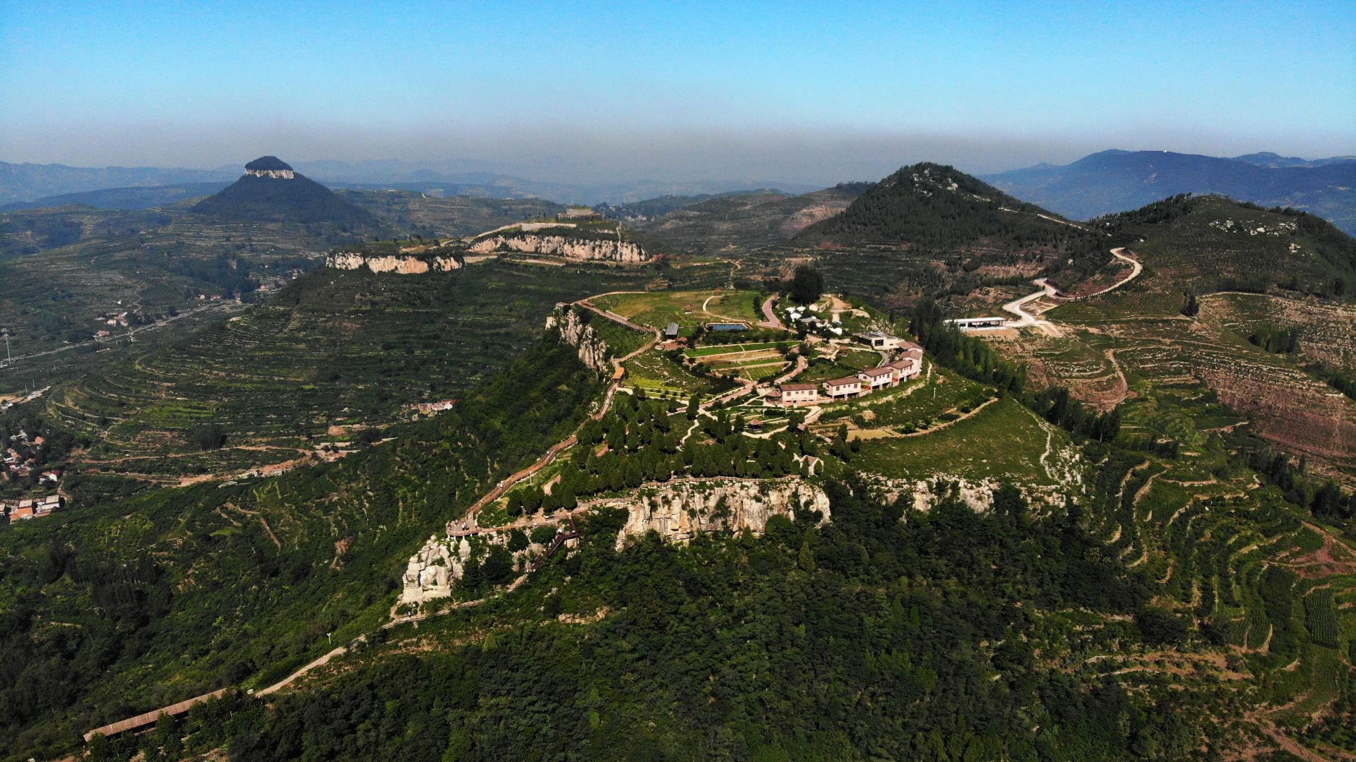 岱崮地貌钟神秀