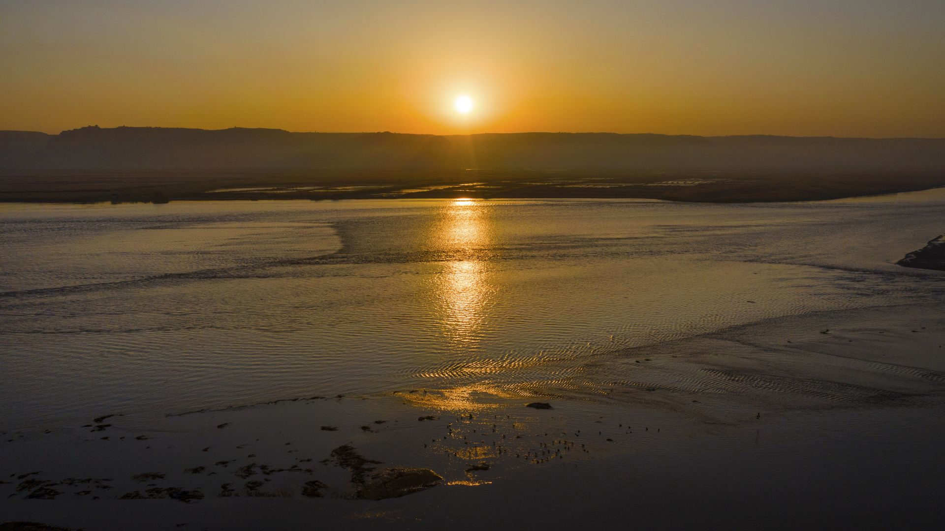 黄河日出景色迷人