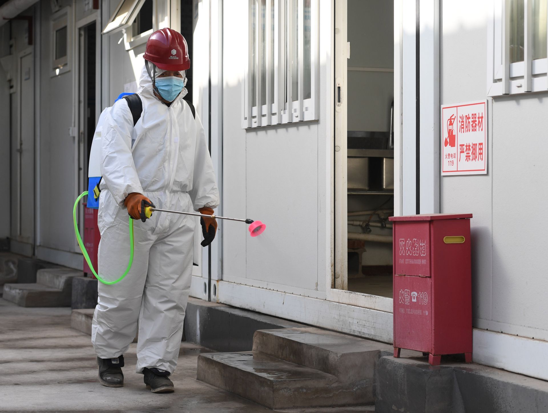 北京:防疫施工两不误