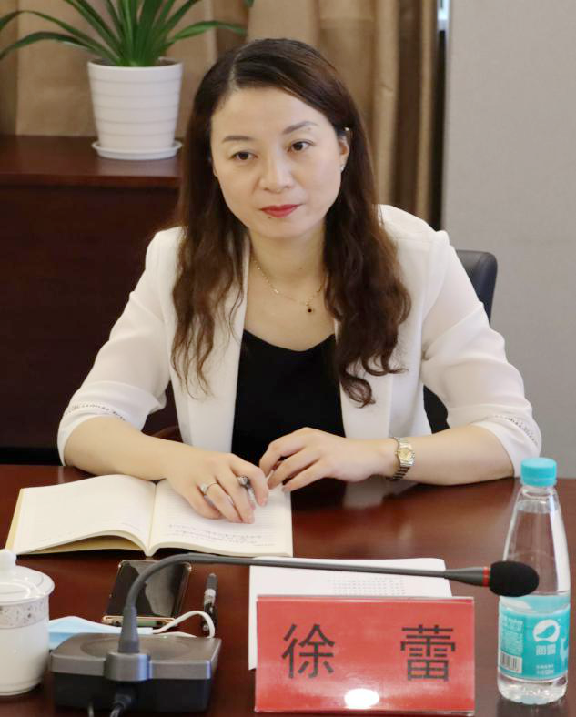 徐蕾表示,市妇幼保健院既是一所现代化医院,也是一所洋溢着人文气息