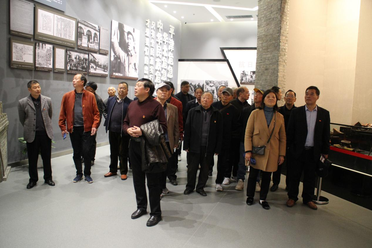 白驹镇老促会开展重温会师党史专题活动