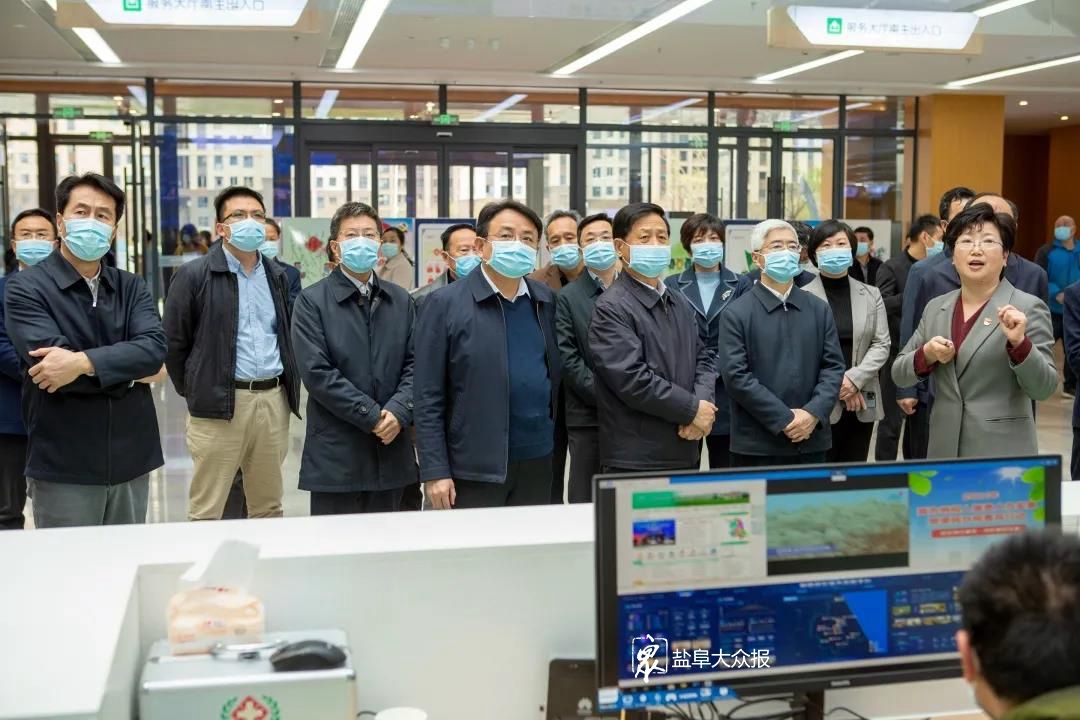 全国人大农业与农村委员会委员张烈英参加调研,省人大常委会委员,农委