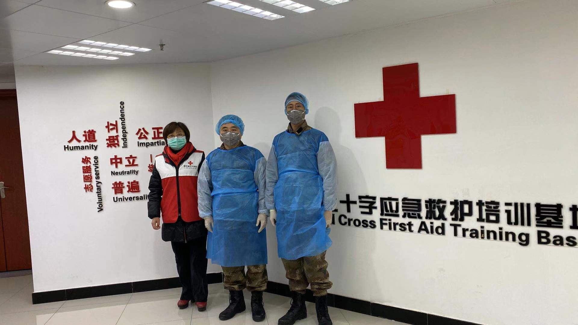 陈景飞千里驰援武汉彰显大爱本色的80后退役军人