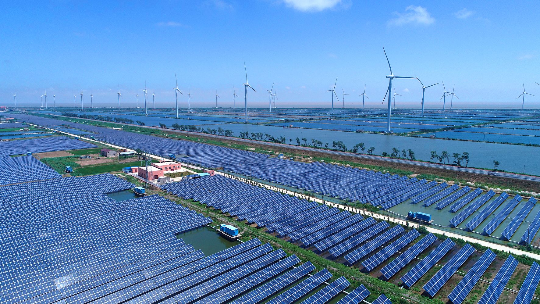 近年来,盐城的新能源和电子信息产业每年保持20%以上增速,规模突破600