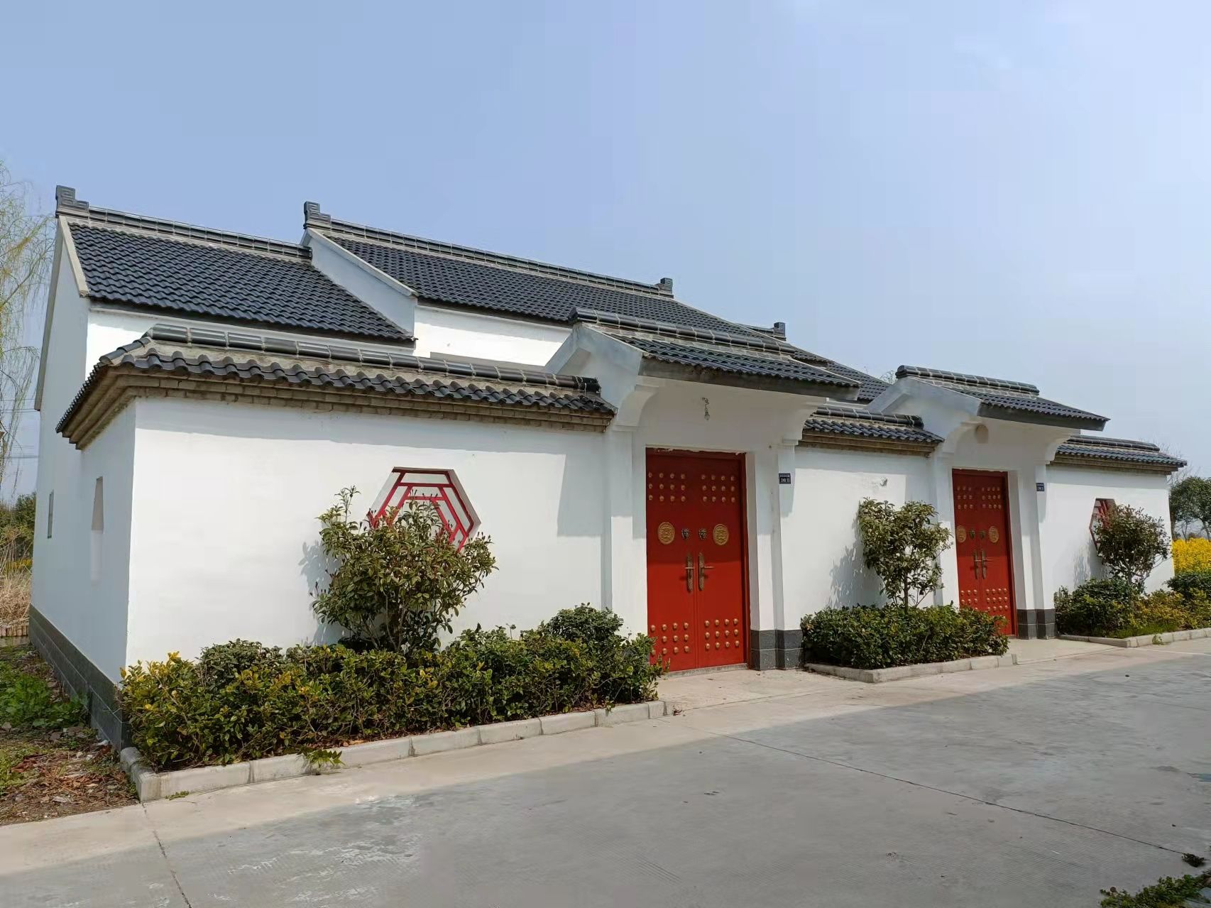 秦南镇东方红村加快振兴步伐打造生态宜居家园