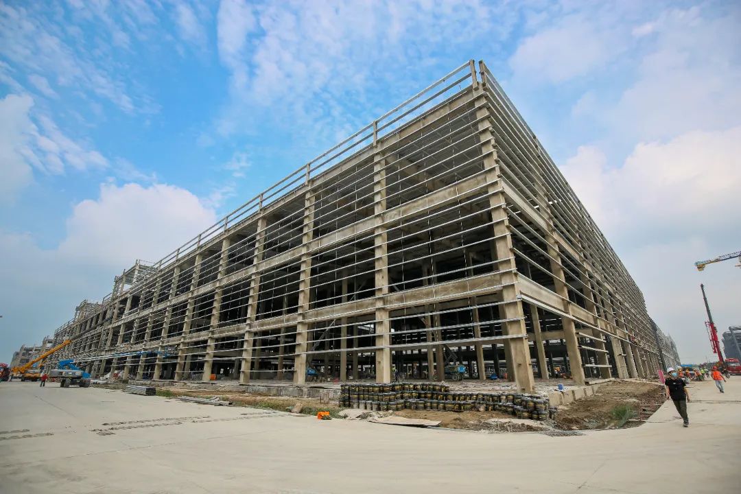 匠心独运科技赋能丨盐城东方集团力促sk二期动力电池项目提前封顶