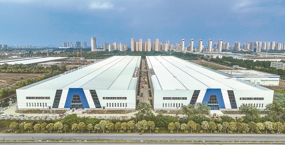 目前,12gwh新能源动力锂电池项目一期在建湖高新区正式投产.