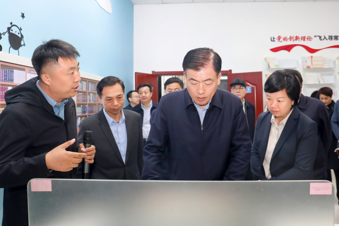 羊维达来射阳参加市人大代表集中履职活动