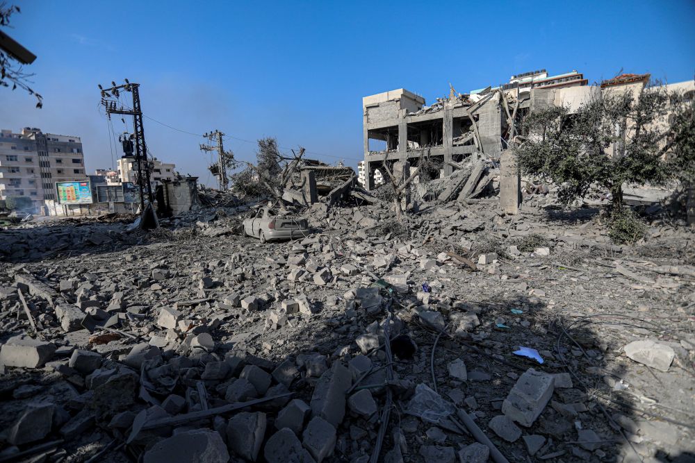 加沙战事直击加沙最大难民营遭猛烈空袭11名以士兵在地面行动中丧生