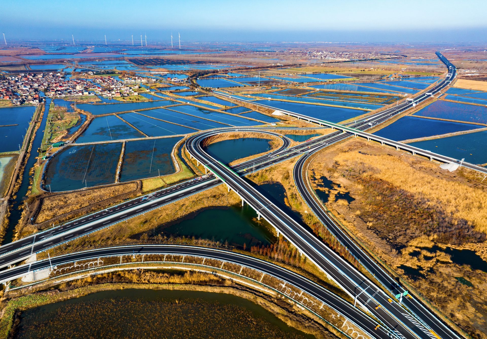 影像盐城丨建兴高速锅底洼游龙呼之欲出