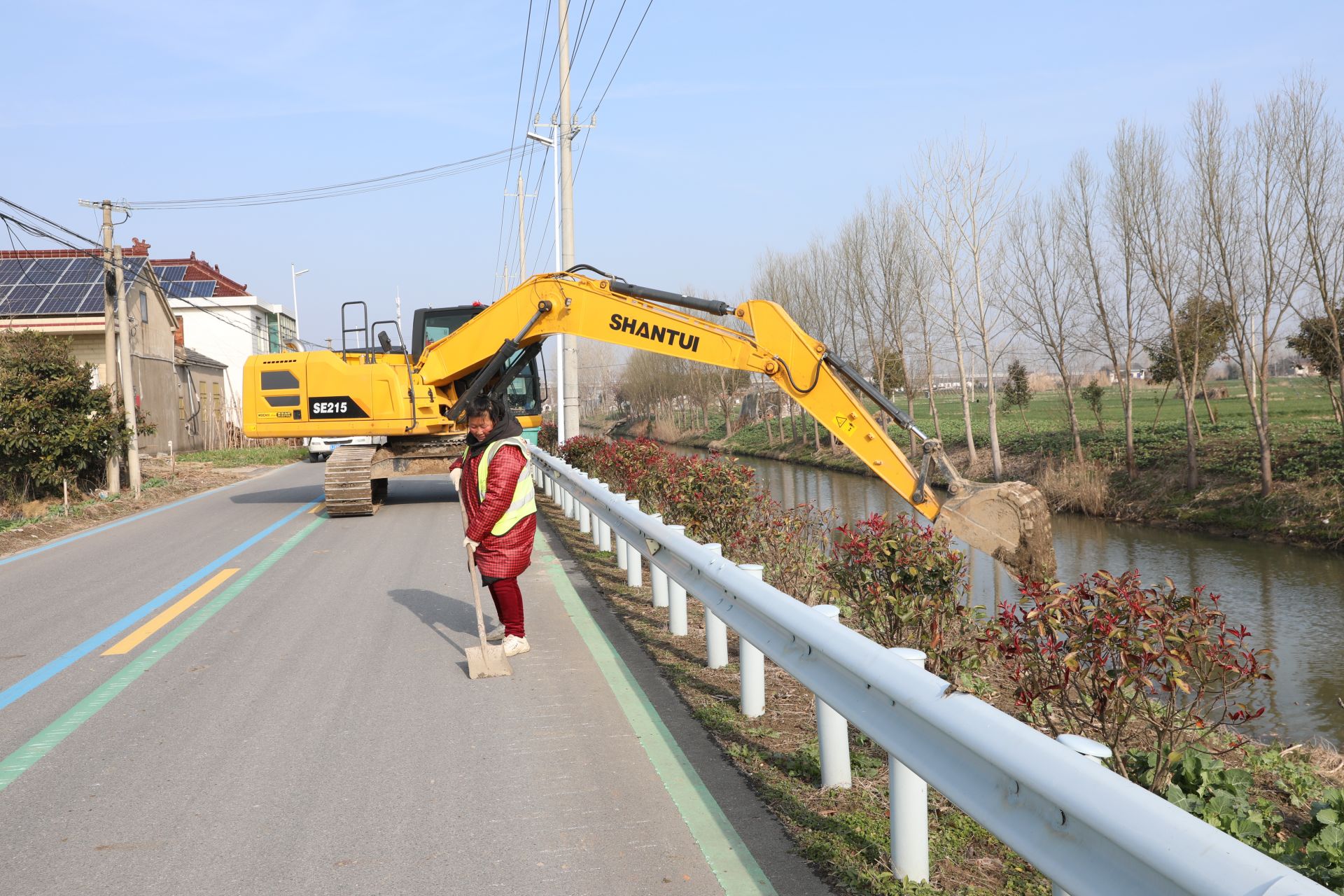 白驹镇抓好农村道路交通安全
