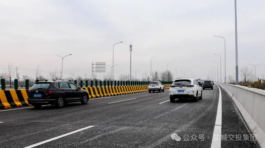 三期工程起于规划科创路,向南下穿盐淮高速后上跨串场河,止于343国道