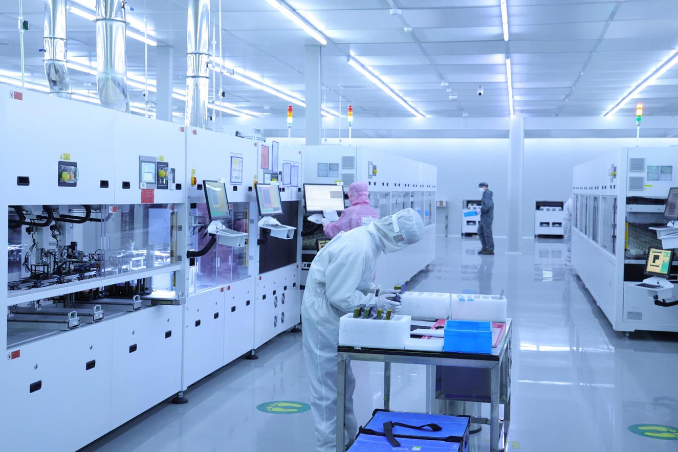 新春走基层丨江苏扬州人勤实干春来早民企争先向前跑