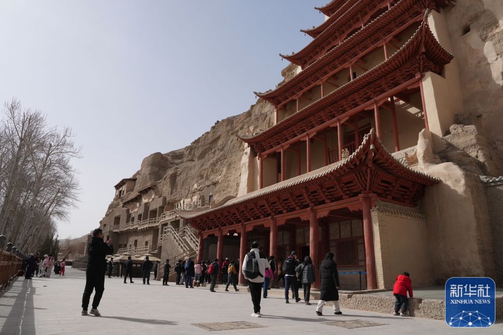 春日敦煌旅游人气旺