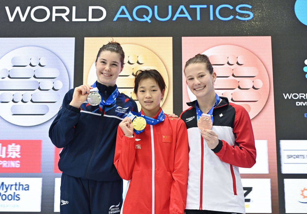 世界泳联跳水世界杯柏林站全红婵女子10米台夺冠