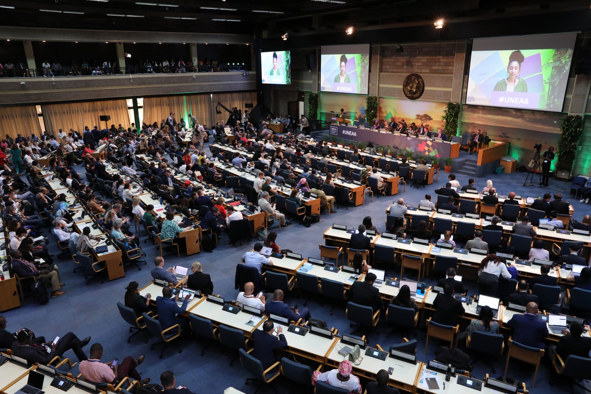 第六届联合国环境大会闭幕