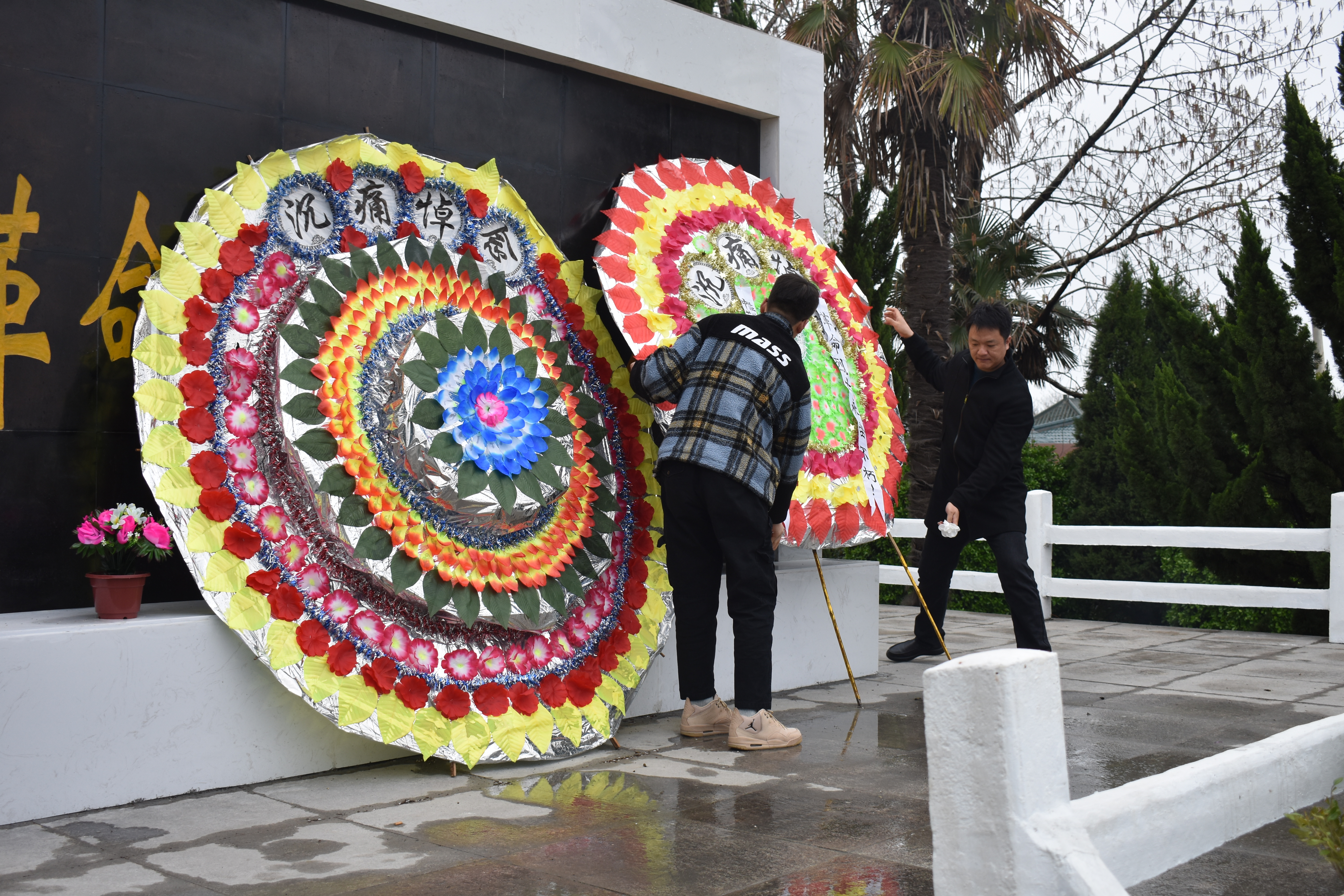 大丰区西团镇开展祭扫革命英烈活动