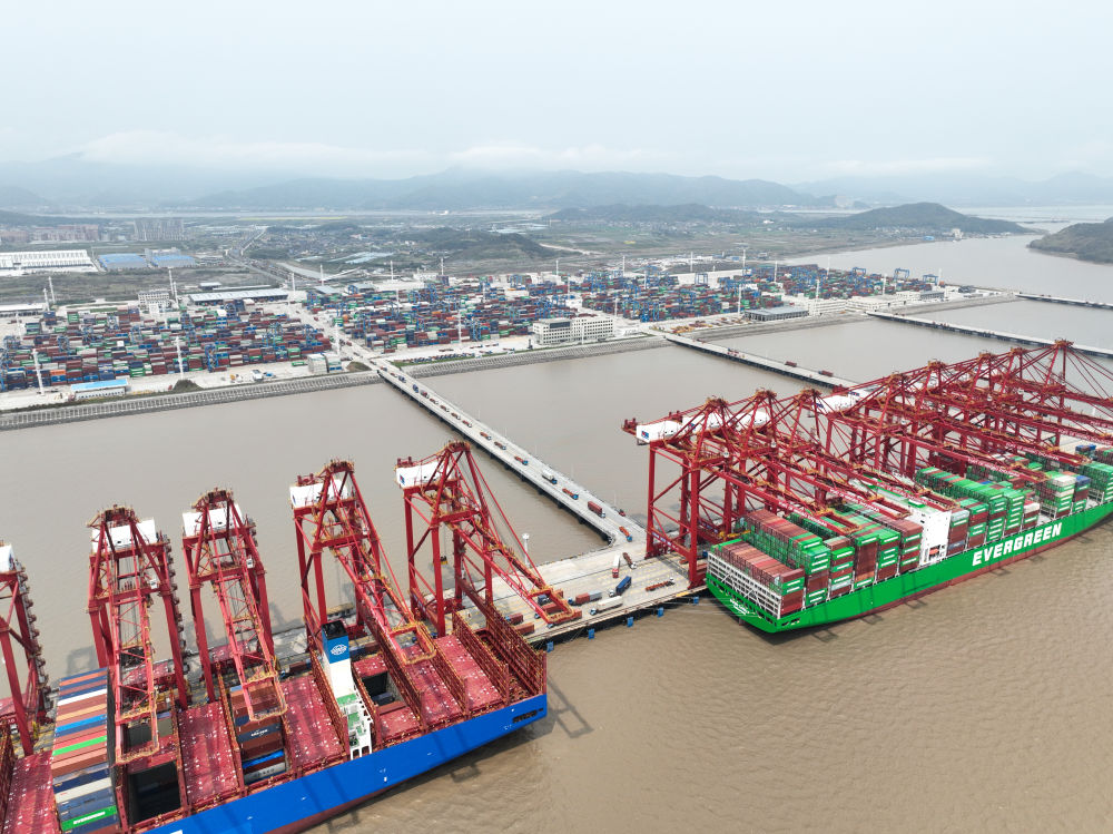 镜观回响丨硬核宁波舟山港通天下链全球