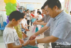 “小青亭”社区暑假爱心课堂开课啦！