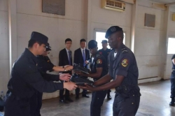 江苏警官教练团飞赴安哥拉，培训警察快反部队近身格斗