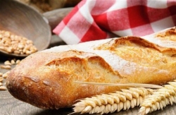 法国明年或将传统法式长棍面包列入申遗名录