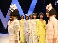2018越南国际时装周开幕