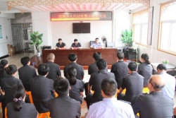 滨海法院赴连云港监狱开展警示教育活动
