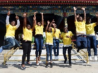 非洲留学生在圆明园开展志愿服务