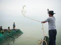 湖州太湖渔民迎丰收