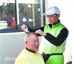 马开阳当选11月“中国好人”，这位盐城籍理发店老板做了什么？