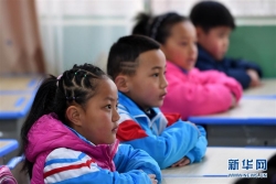 西藏各学校今日开学
