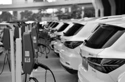 工信部拟撤销72款免征车辆购置税新能源汽车车型