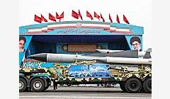 伊朗建军节阅兵　鲁哈尼吁地区“团结”