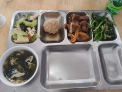 扬州市政府内部食堂假期首次对外开放 单点菜最贵5.5元