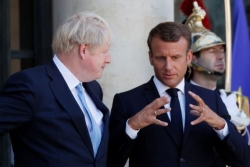 法国总统：有可能在30天内找到避免英国“硬脱欧”的方案