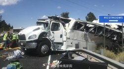 1名江苏游客在美翻车事故中遇难，出事大巴系货车改装