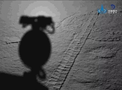 嫦娥四号进入第十七月夜休眠期 “玉兔二号”累计行驶447.68米
