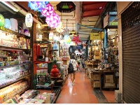 曼谷：重新开放的乍都乍周末市场