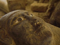 埃及出土多具2500年前的木棺
